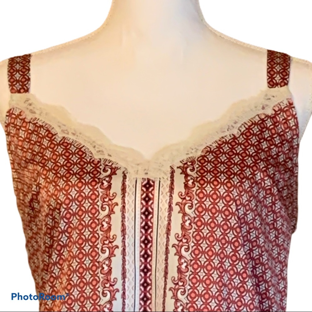 WHBM Lace Trimmed Camisole - Picture 2 of 6